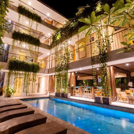 Tanaga Coliving Hotel Seminyak  Exterior photo