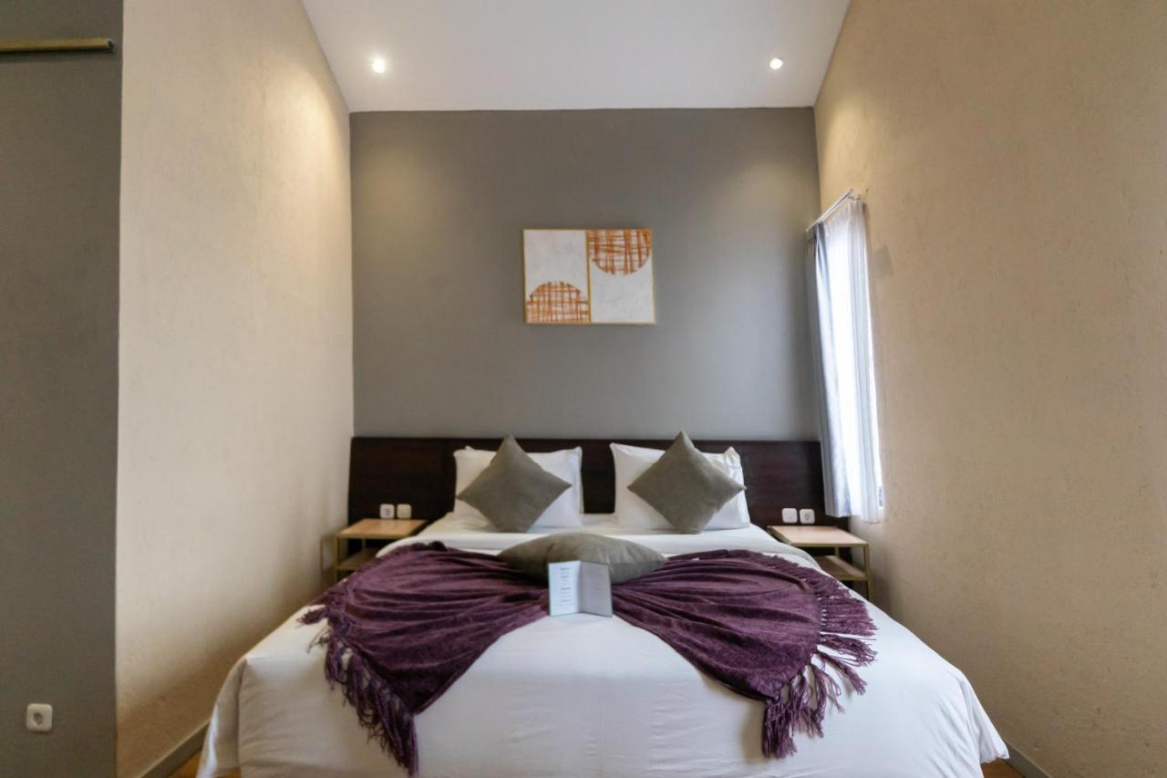 Tanaga Coliving Hotel Seminyak  Exterior photo