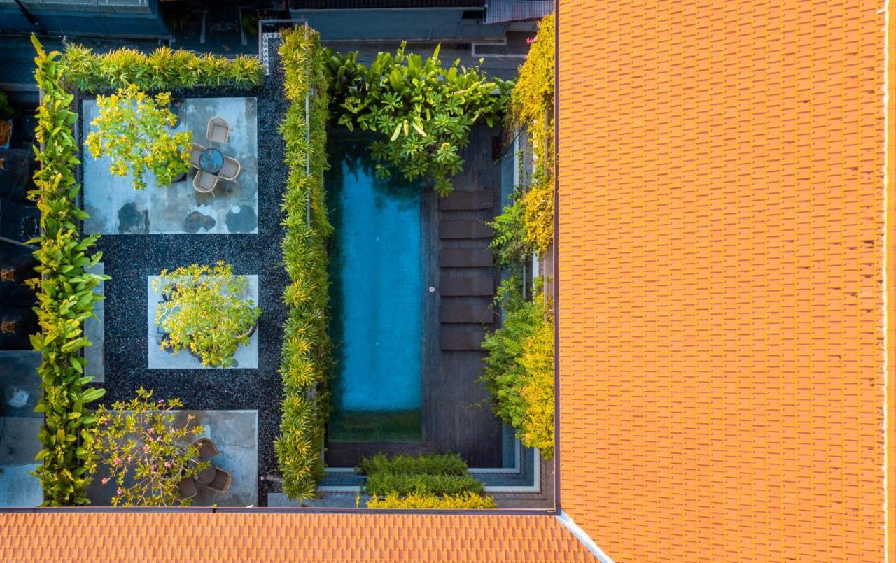 Tanaga Coliving Hotel Seminyak  Exterior photo